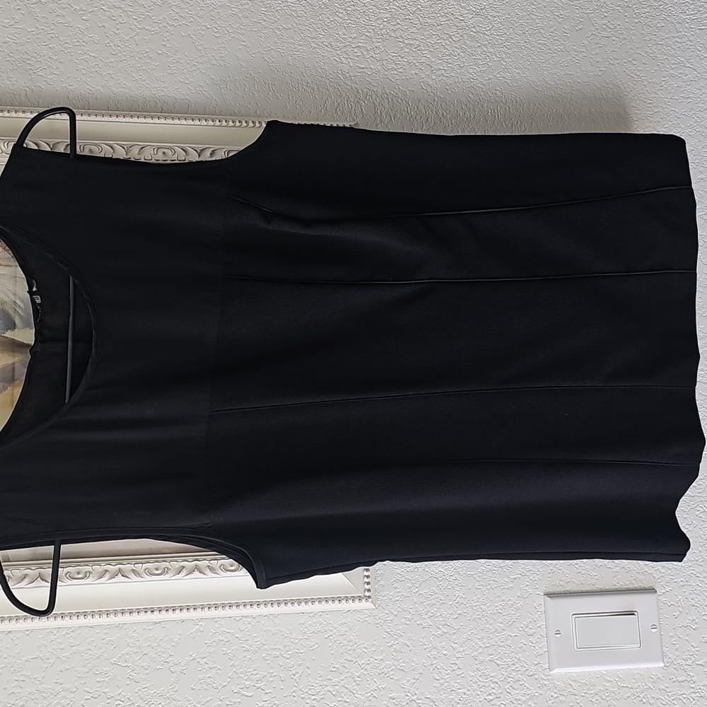 Ann Taylor Black Sleeveless Top